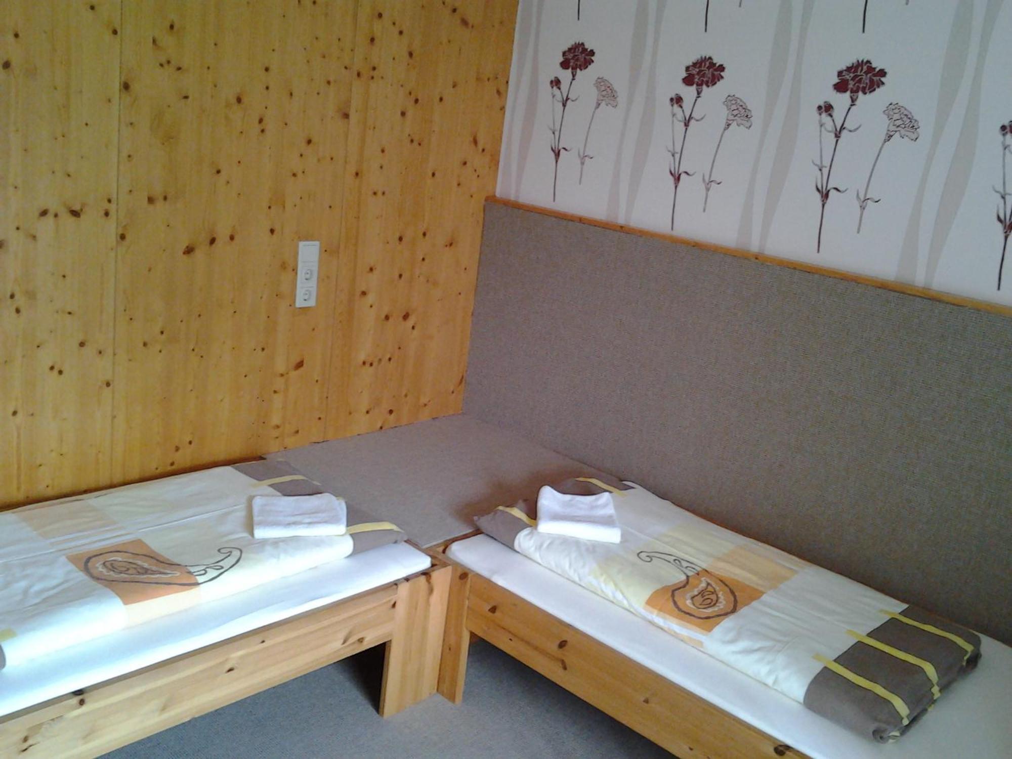 Lug Ins Land Wachsenberg Hotel Neusitz  Room photo